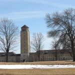 Fort Sheridan The 227-foot-tall water tower at Fort Sheridan is flanked by buildings that once served as soldiers' barracks.